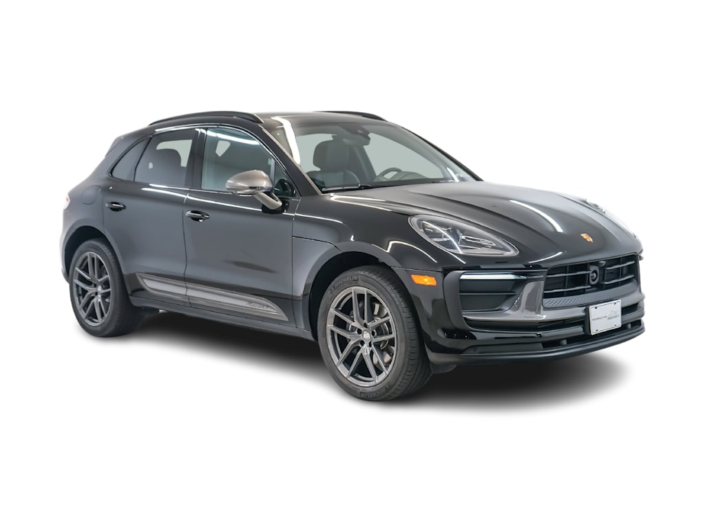 Thumbnail: 2026 Porsche Macan - 19