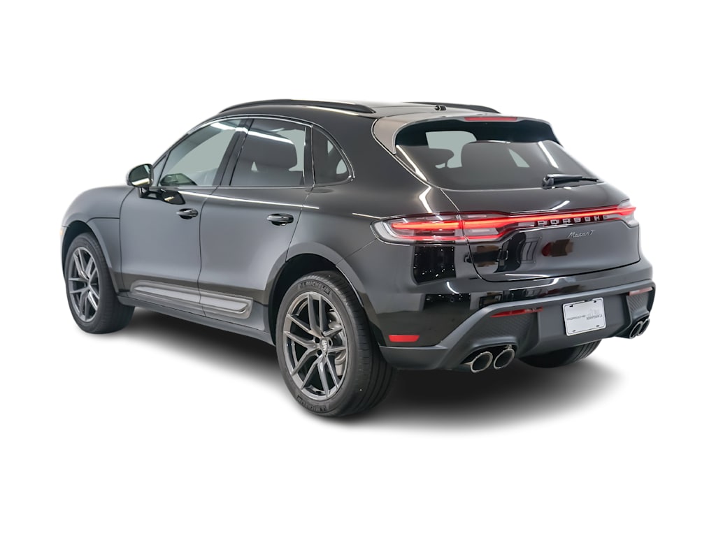 Thumbnail: 2026 Porsche Macan - 4