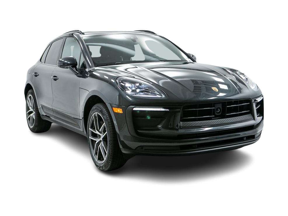 2023 Porsche Macan Base 18