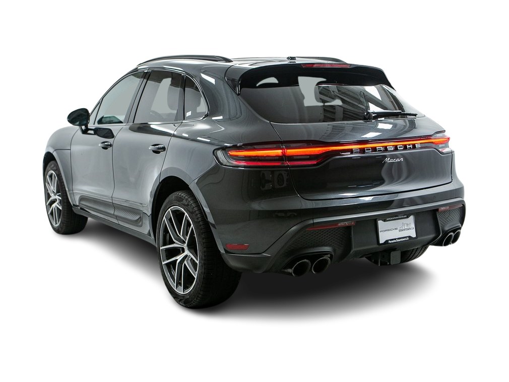 2023 Porsche Macan Base 4