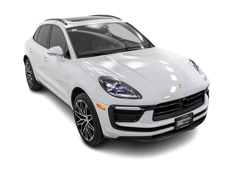 Thumbnail: 2024 Porsche Macan - 38