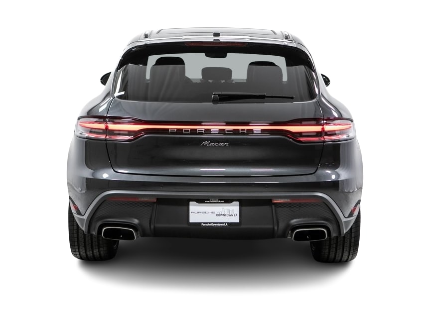 Thumbnail: 2025 Porsche Macan - 5