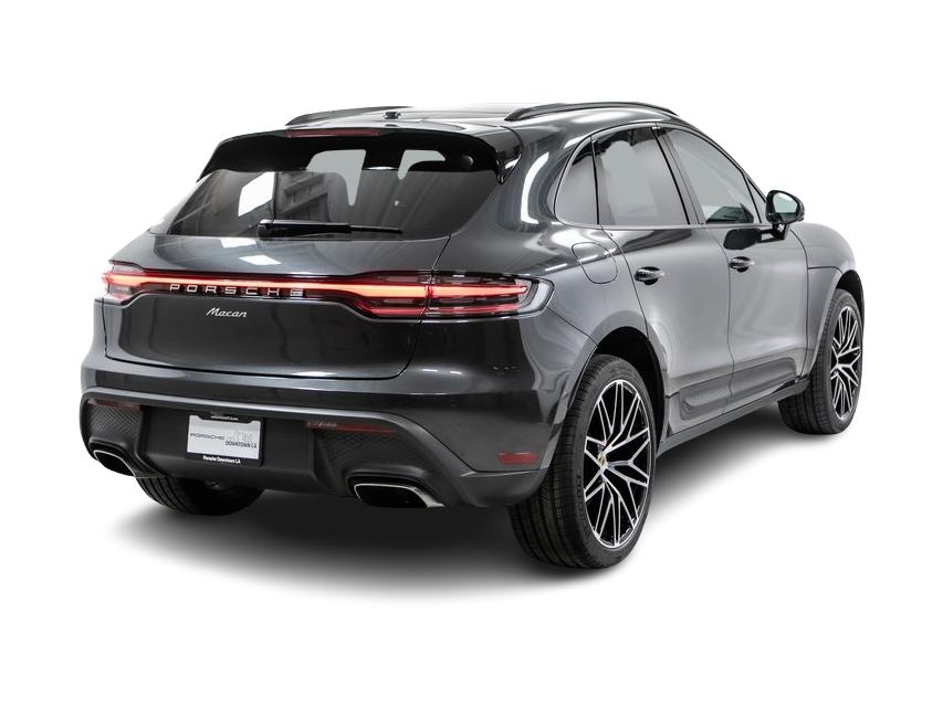 Thumbnail: 2025 Porsche Macan - 17