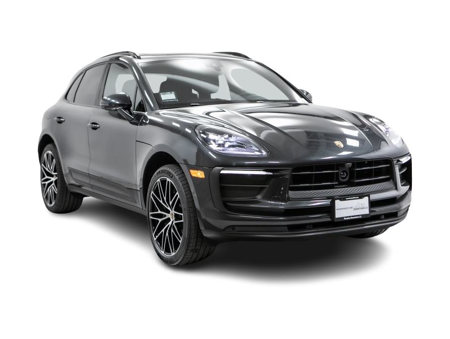 Thumbnail: 2025 Porsche Macan - 19