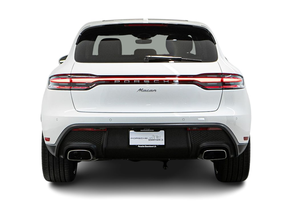 Thumbnail: 2026 Porsche Macan - 5