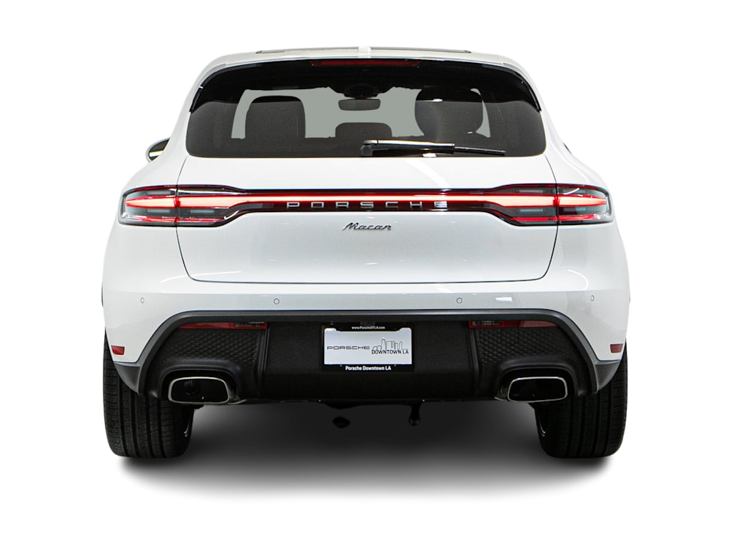 Thumbnail: 2026 Porsche Macan - 2
