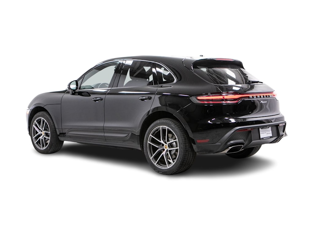 Thumbnail: 2023 Porsche Macan - 4