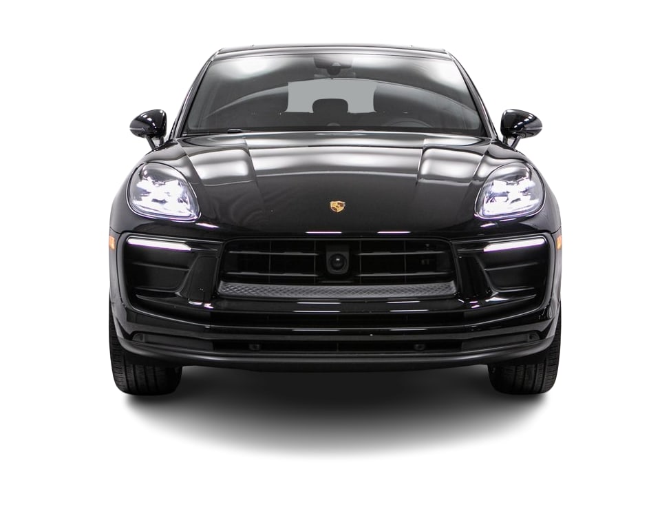 Thumbnail: 2023 Porsche Macan - 6