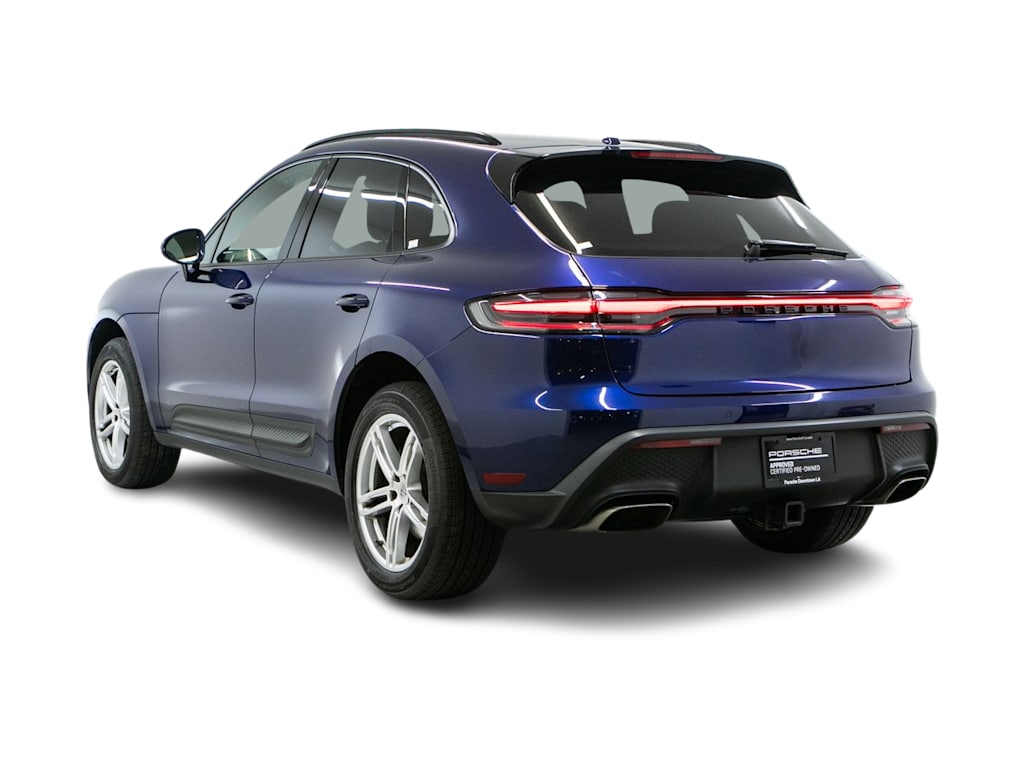 Thumbnail: 2023 Porsche Macan - 4