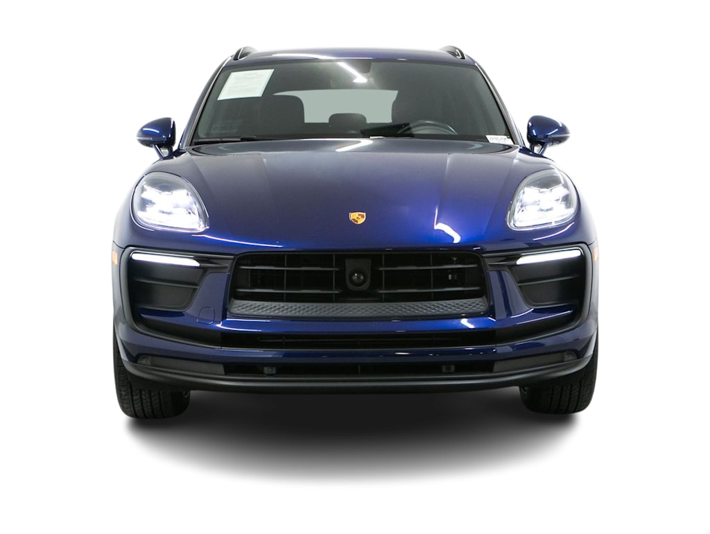 Thumbnail: 2023 Porsche Macan - 17