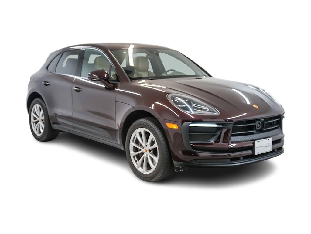 Thumbnail: 2023 Porsche Macan - 20