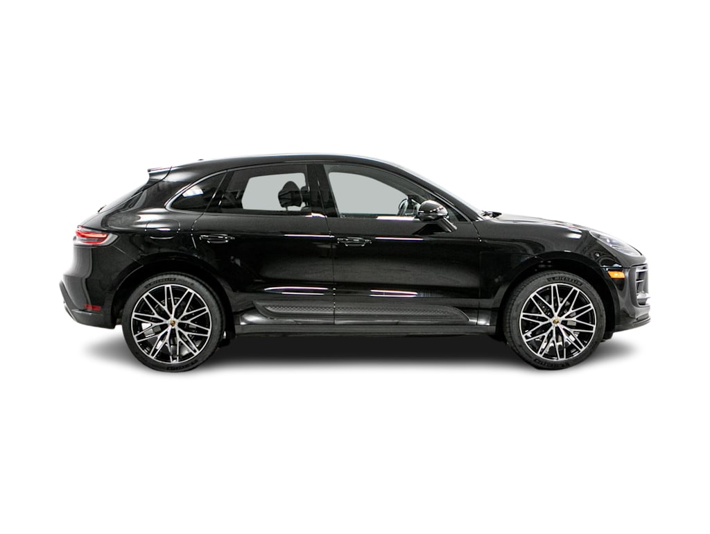 Thumbnail: 2024 Porsche Macan - 17