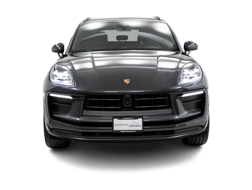 Thumbnail: 2025 Porsche Macan - 19