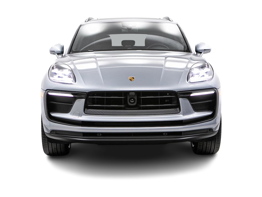 Thumbnail: 2026 Porsche Macan - 18