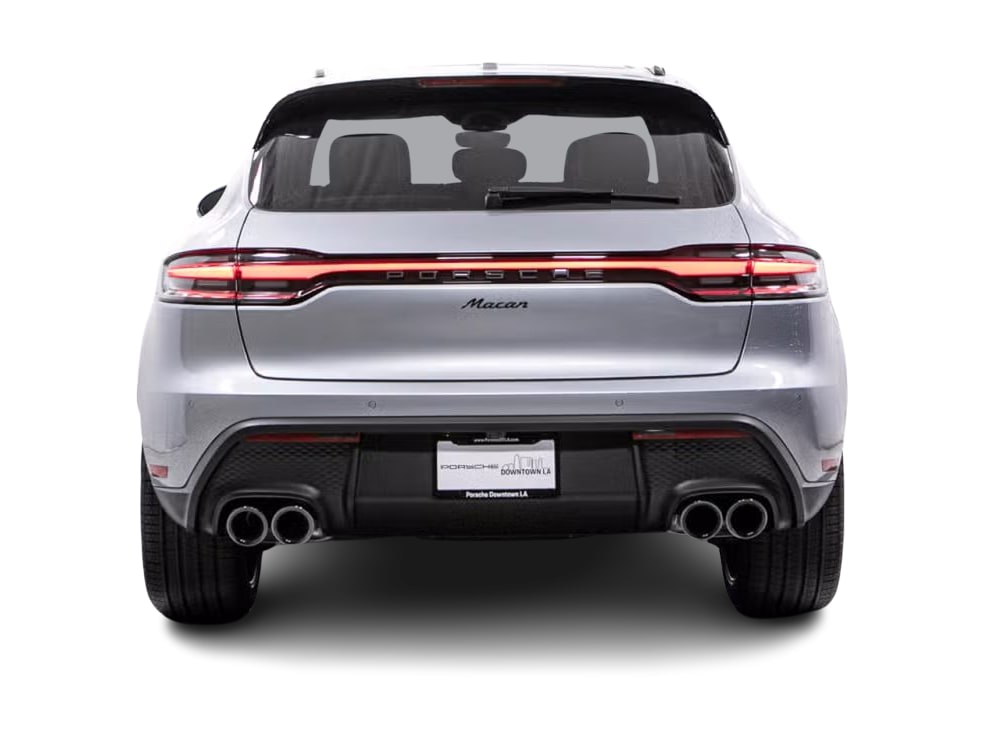 Thumbnail: 2026 Porsche Macan - 5
