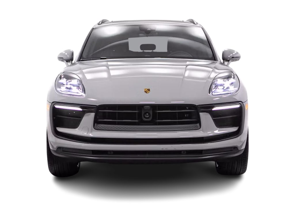 Thumbnail: 2026 Porsche Macan - 19