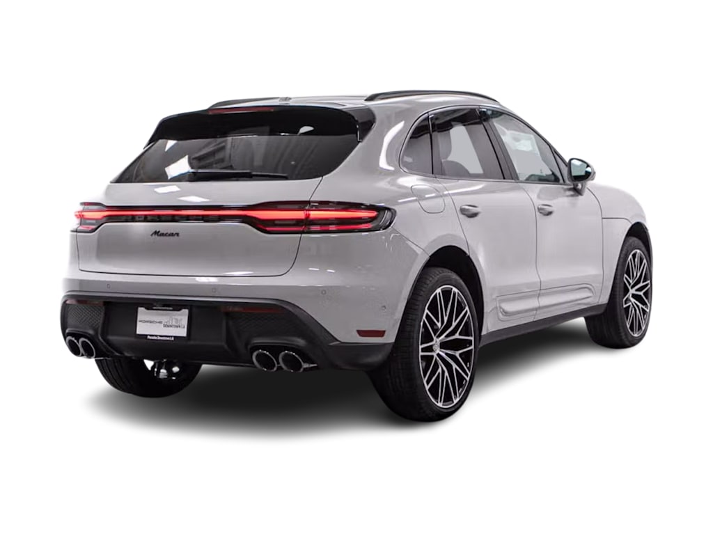 Thumbnail: 2026 Porsche Macan - 16