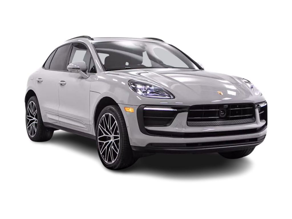 Thumbnail: 2026 Porsche Macan - 18