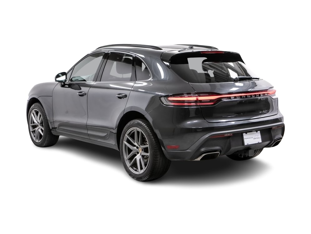 Thumbnail: 2022 Porsche Macan - 4