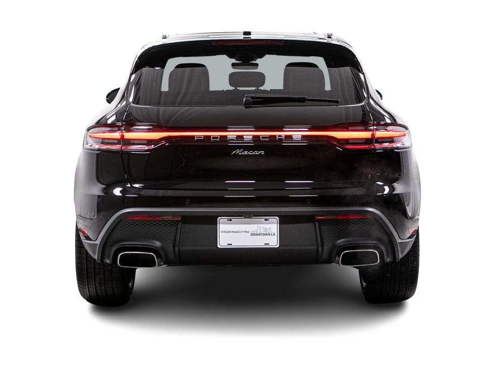 Thumbnail: 2026 Porsche Macan - 13