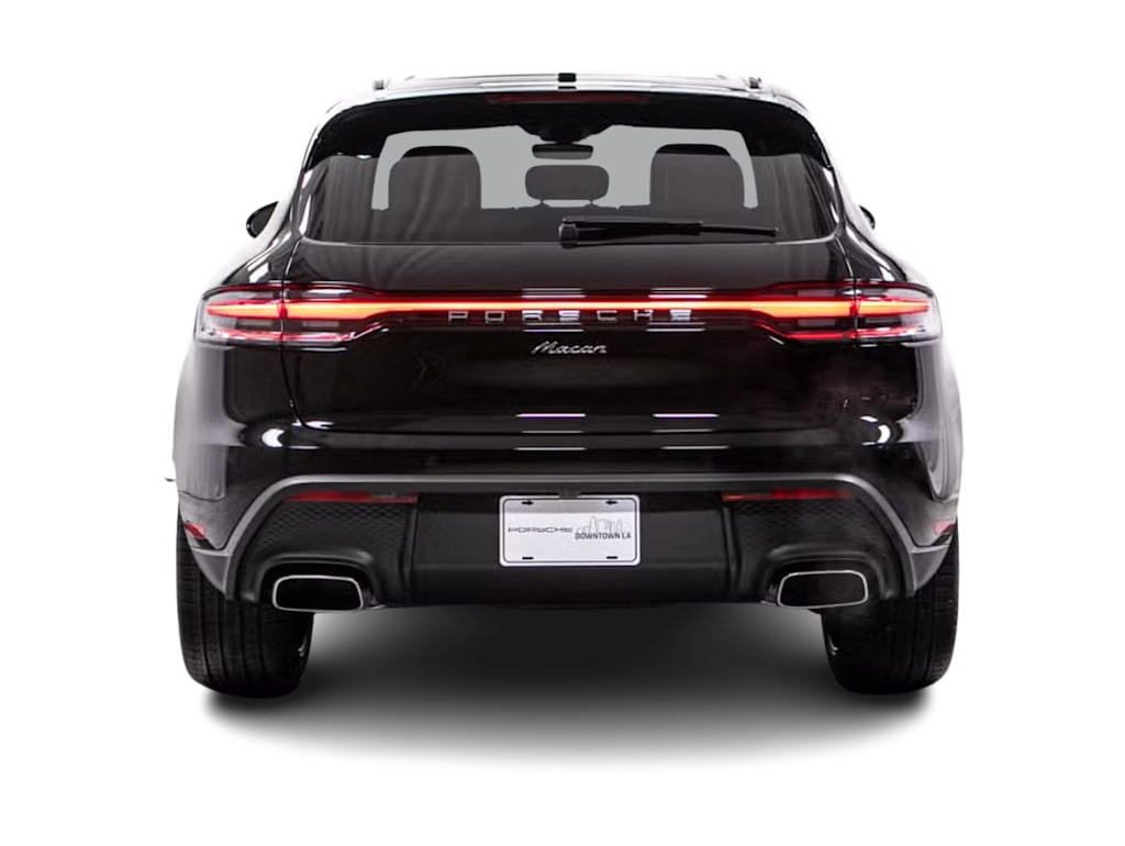 Thumbnail: 2026 Porsche Macan - 13