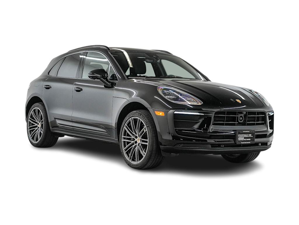 Thumbnail: 2026 Porsche Macan - 16