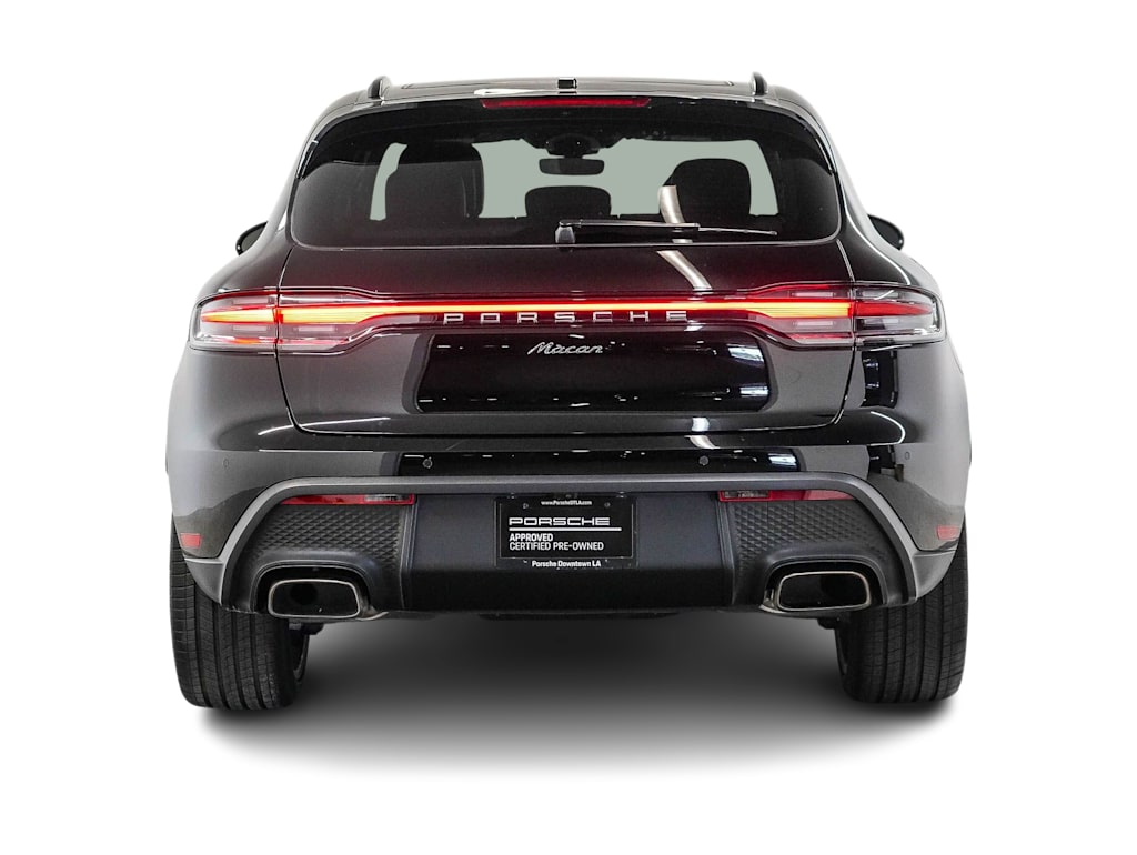 Thumbnail: 2026 Porsche Macan - 19