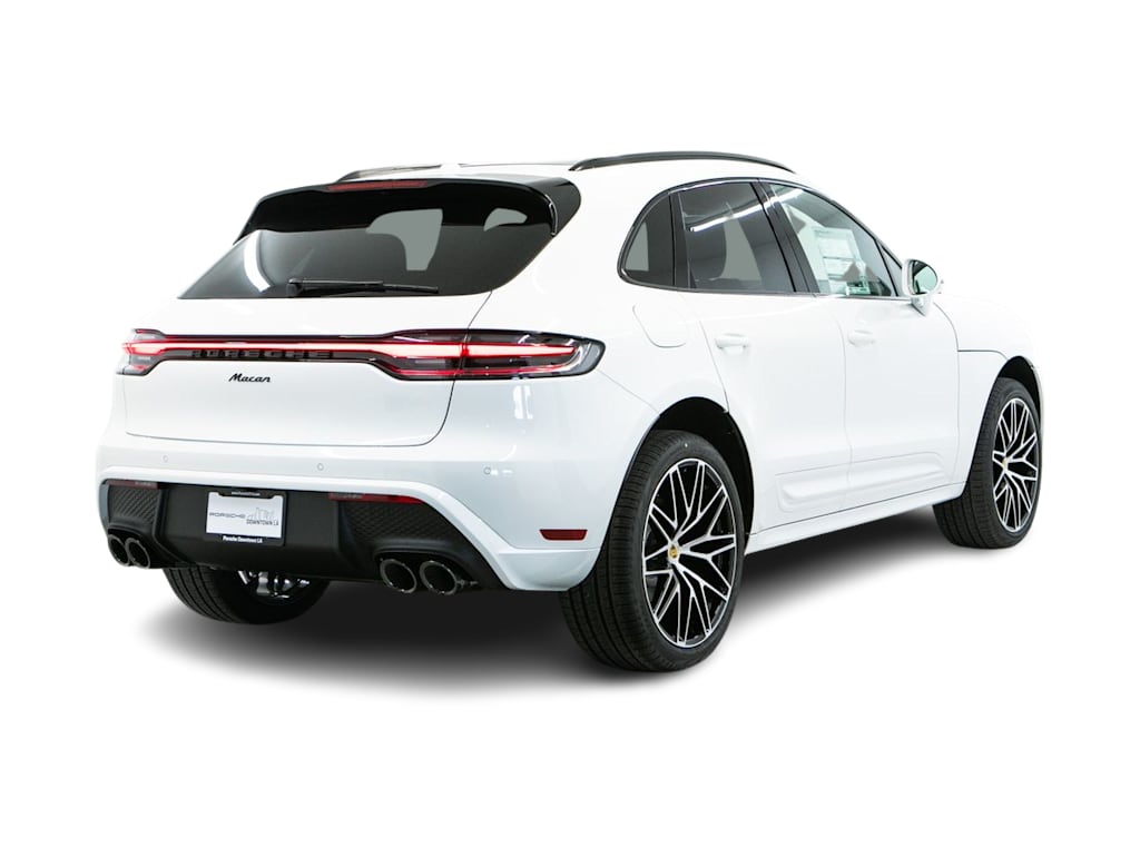 Thumbnail: 2026 Porsche Macan - 16