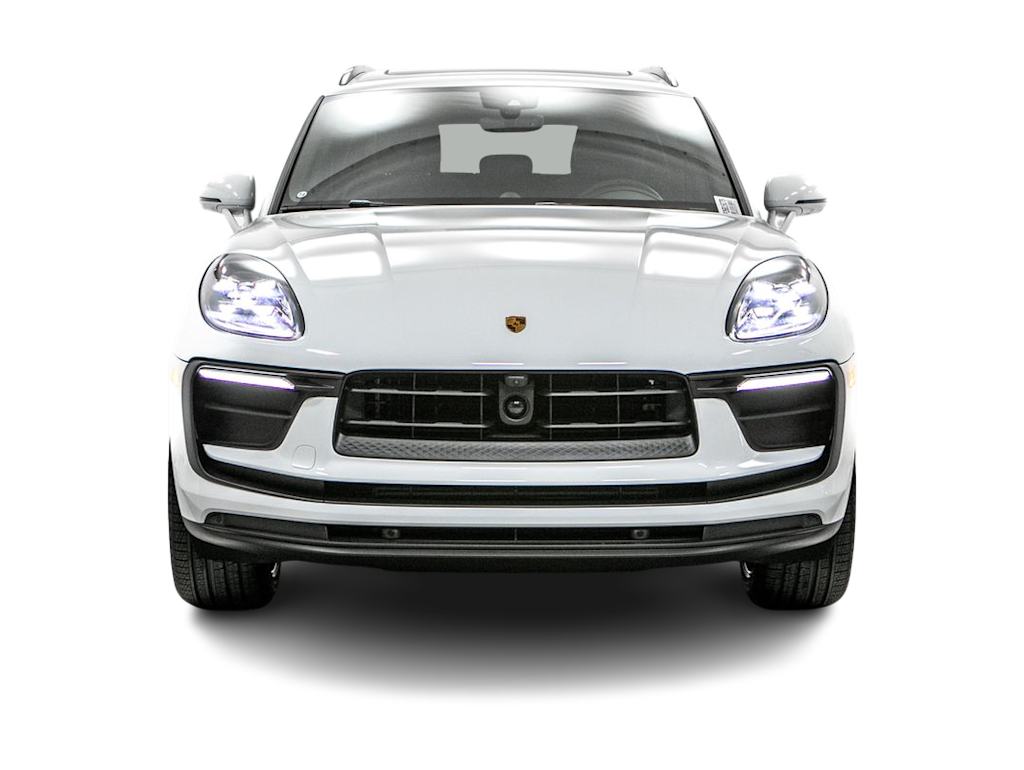 Thumbnail: 2026 Porsche Macan - 17