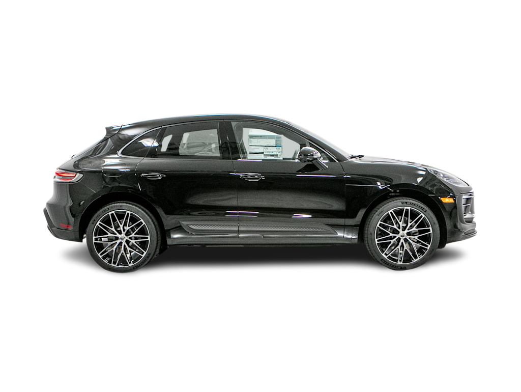 Thumbnail: 2026 Porsche Macan - 16