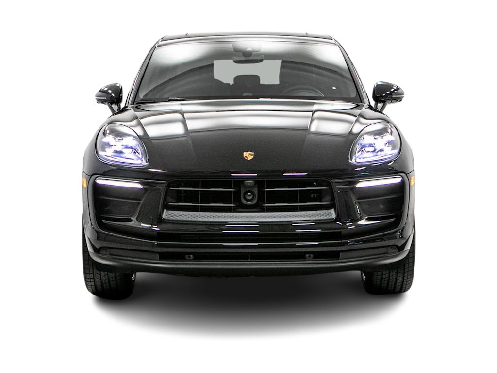 Thumbnail: 2026 Porsche Macan - 18