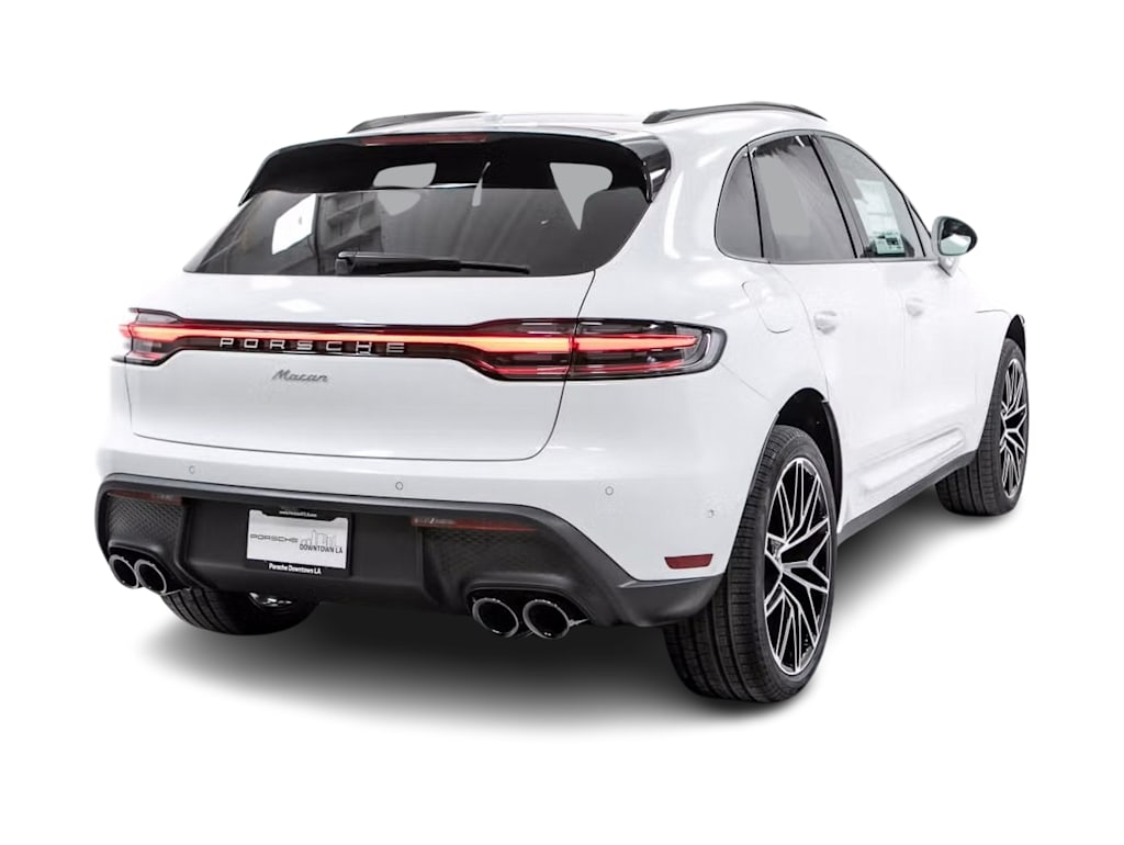 Thumbnail: 2025 Porsche Macan - 15
