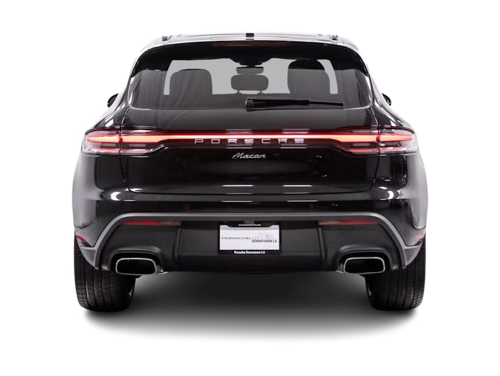Thumbnail: 2026 Porsche Macan - 5