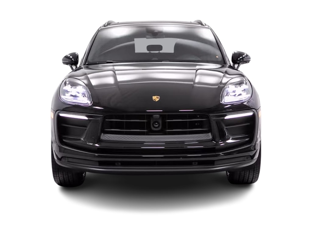 Thumbnail: 2026 Porsche Macan - 18