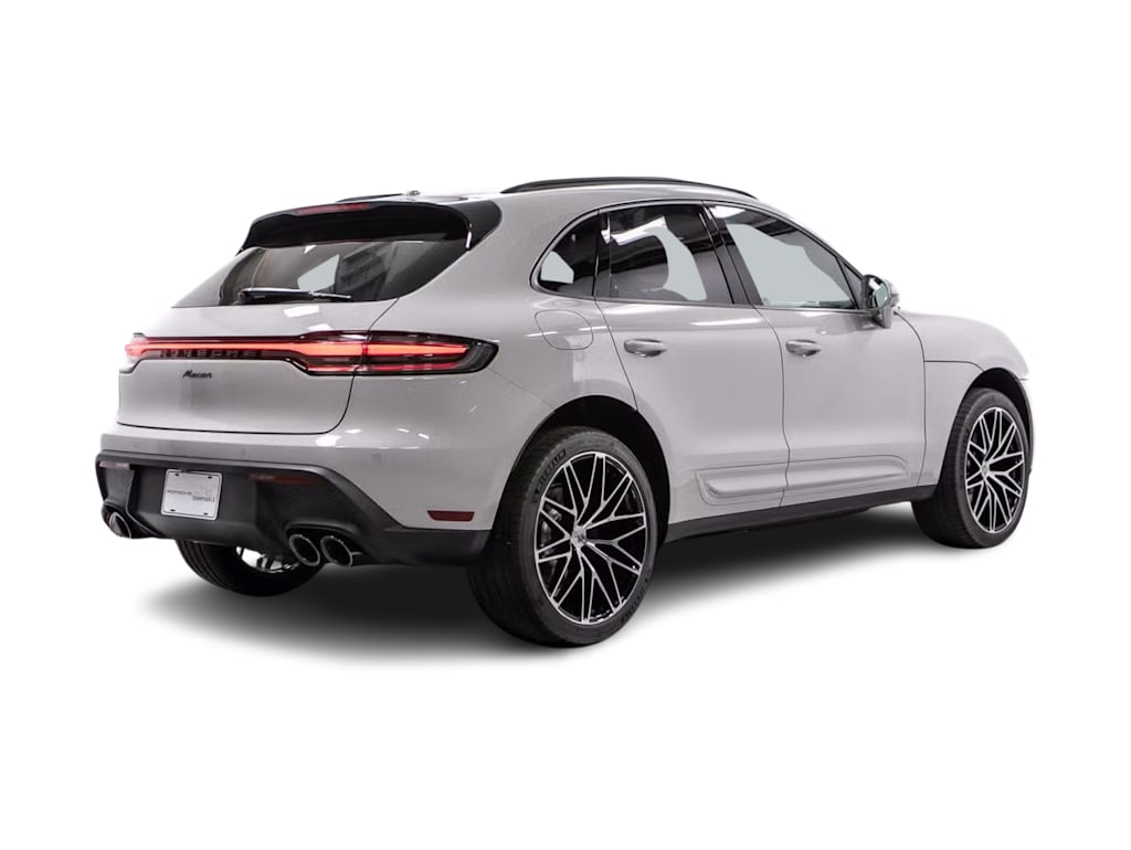 Thumbnail: 2026 Porsche Macan - 15