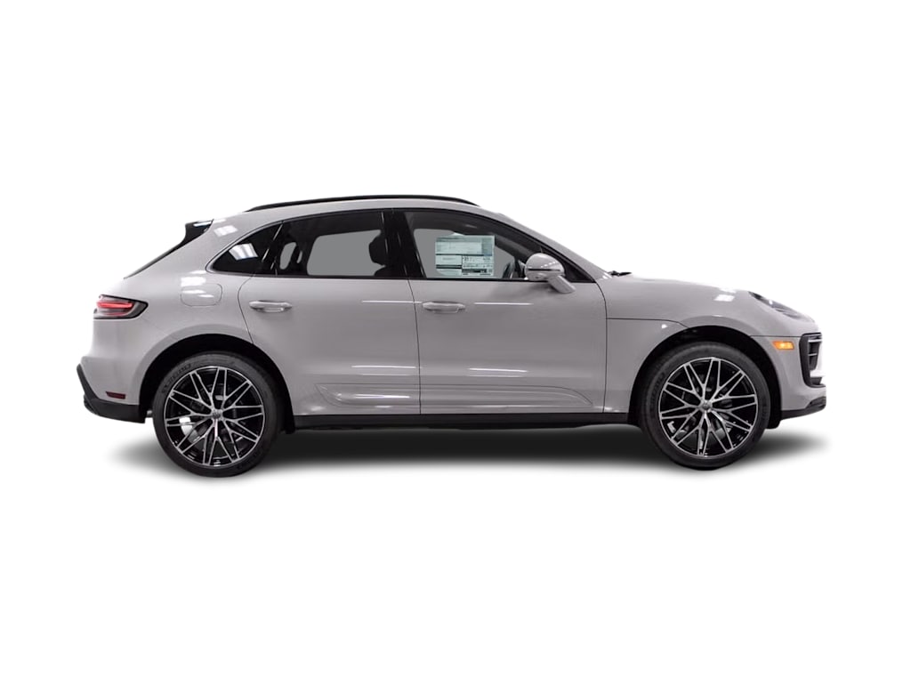 Thumbnail: 2026 Porsche Macan - 16