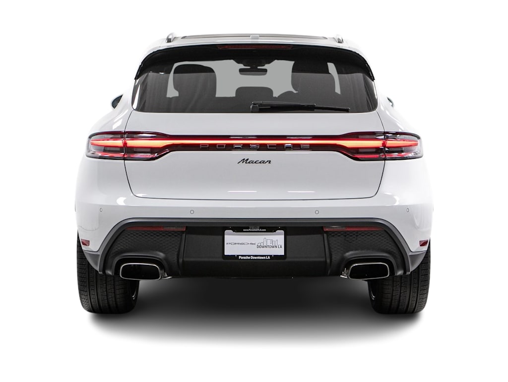 Thumbnail: 2026 Porsche Macan - 16