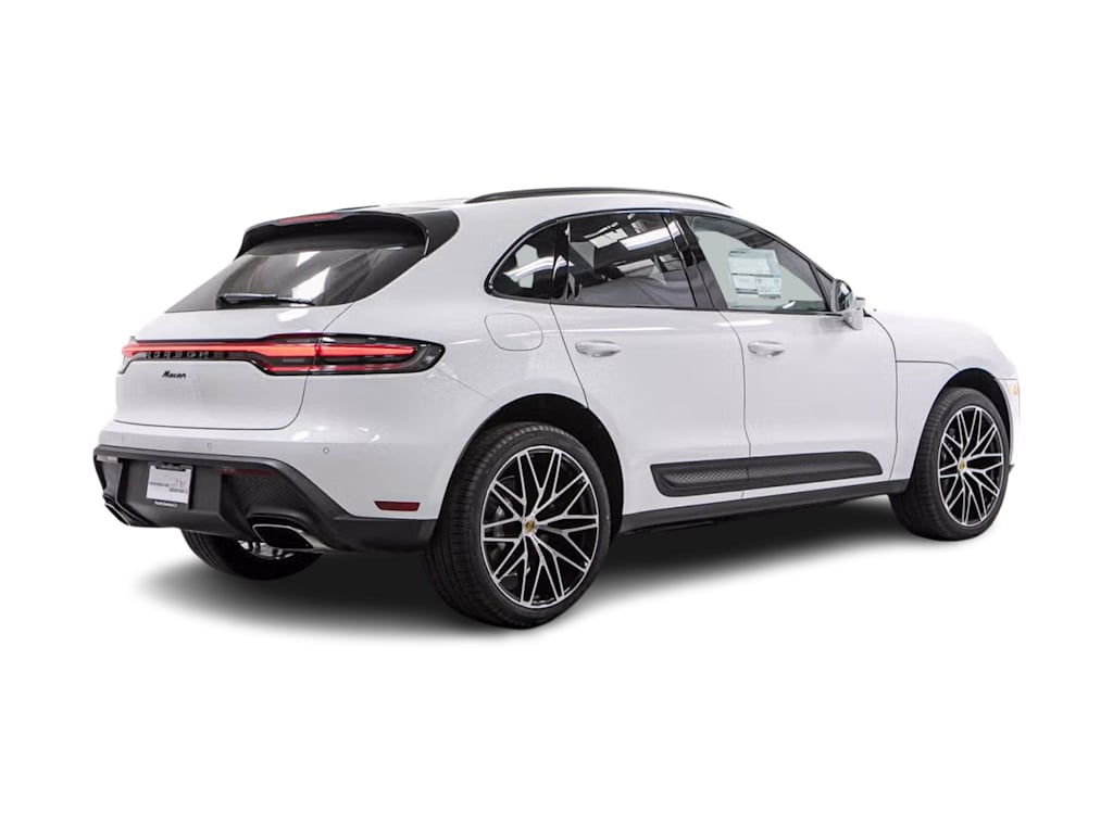 Thumbnail: 2026 Porsche Macan - 16