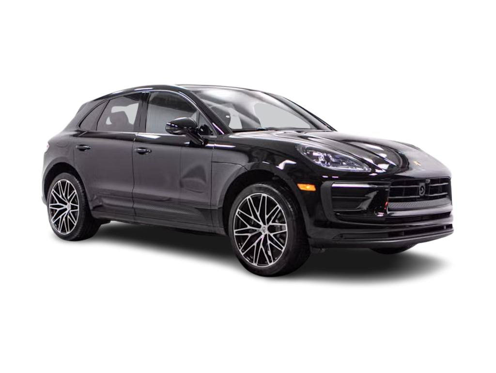Thumbnail: 2026 Porsche Macan - 18