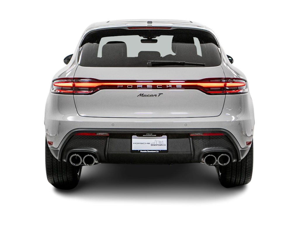 Thumbnail: 2026 Porsche Macan - 16