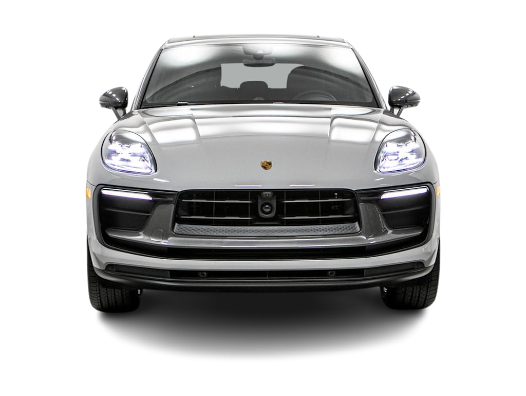 Thumbnail: 2026 Porsche Macan - 20