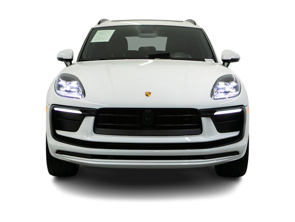 Thumbnail: 2023 Porsche Macan - 17
