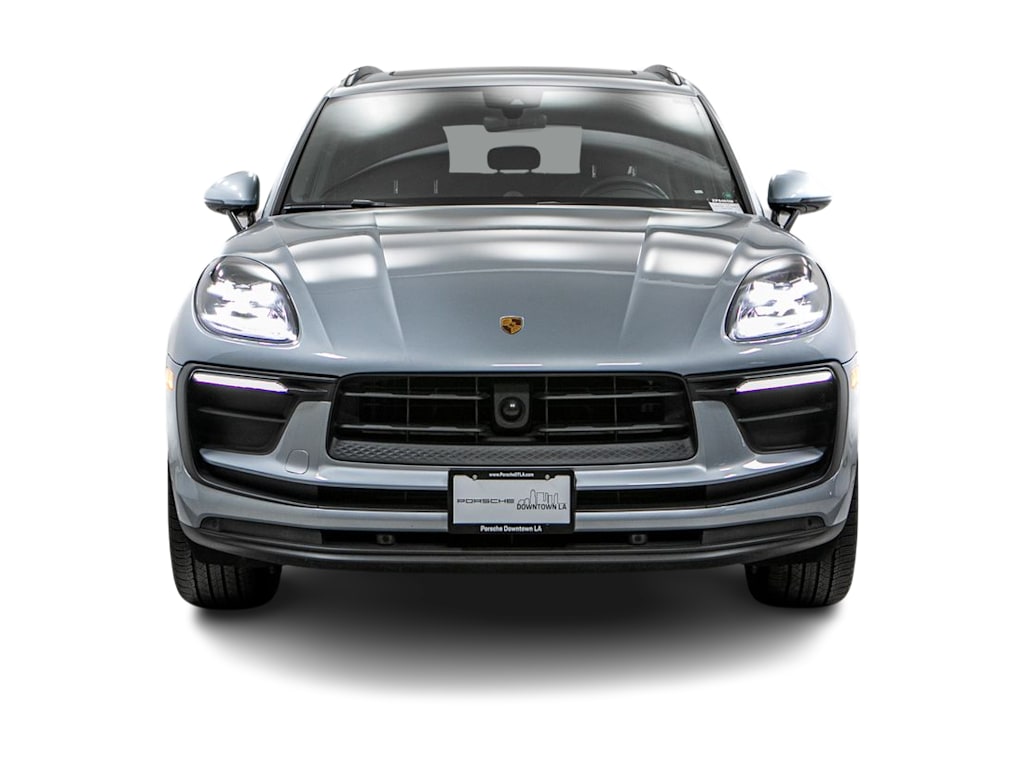 Thumbnail: 2024 Porsche Macan - 18