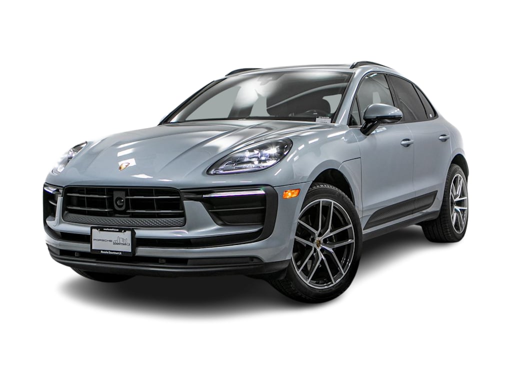 Thumbnail: 2024 Porsche Macan - 5