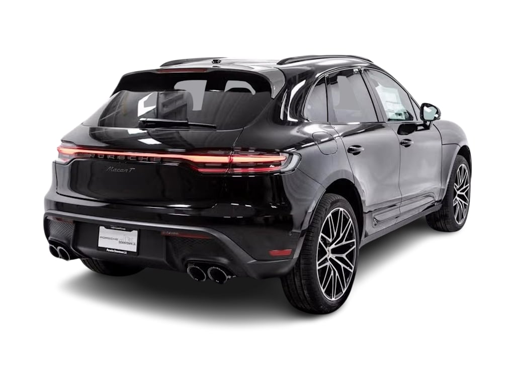 Thumbnail: 2025 Porsche Macan - 15