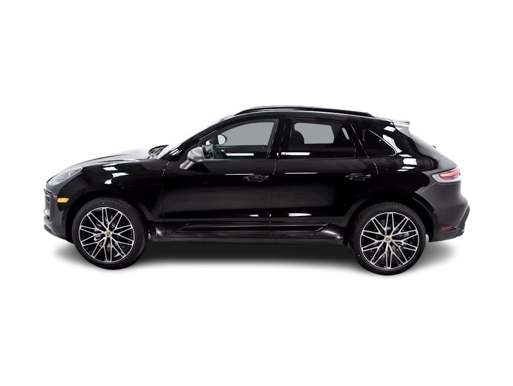 Thumbnail: 2025 Porsche Macan - 3