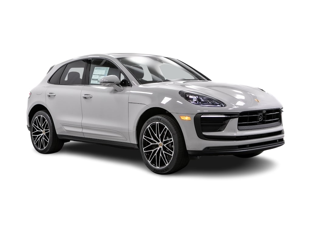 Thumbnail: 2026 Porsche Macan - 19