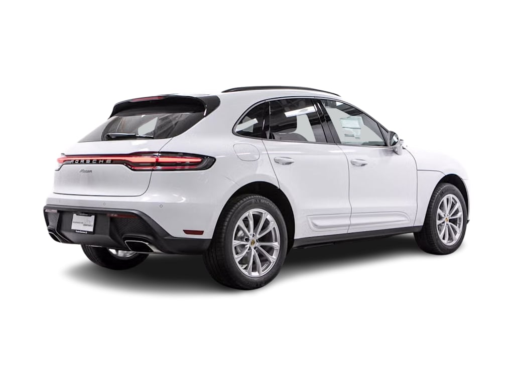 Thumbnail: 2026 Porsche Macan - 16