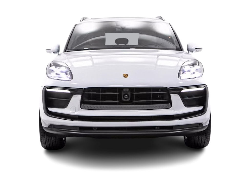 Thumbnail: 2026 Porsche Macan - 6