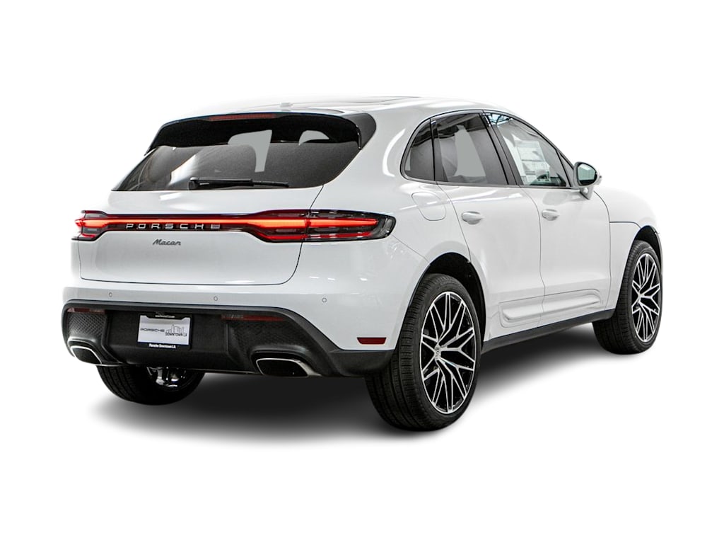 Thumbnail: 2026 Porsche Macan - 15